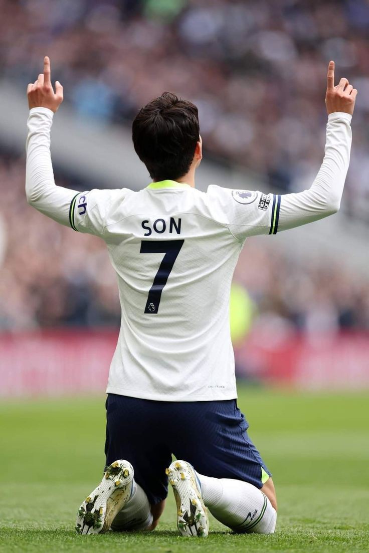 wallpaper Heung Son