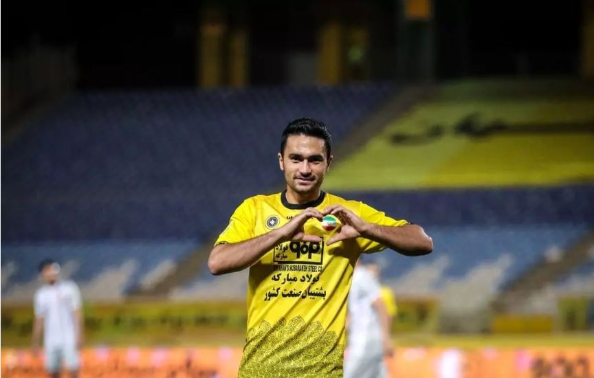 سید محمد کریمی فوتبالیست سید محمد کریمی فوتبالیست