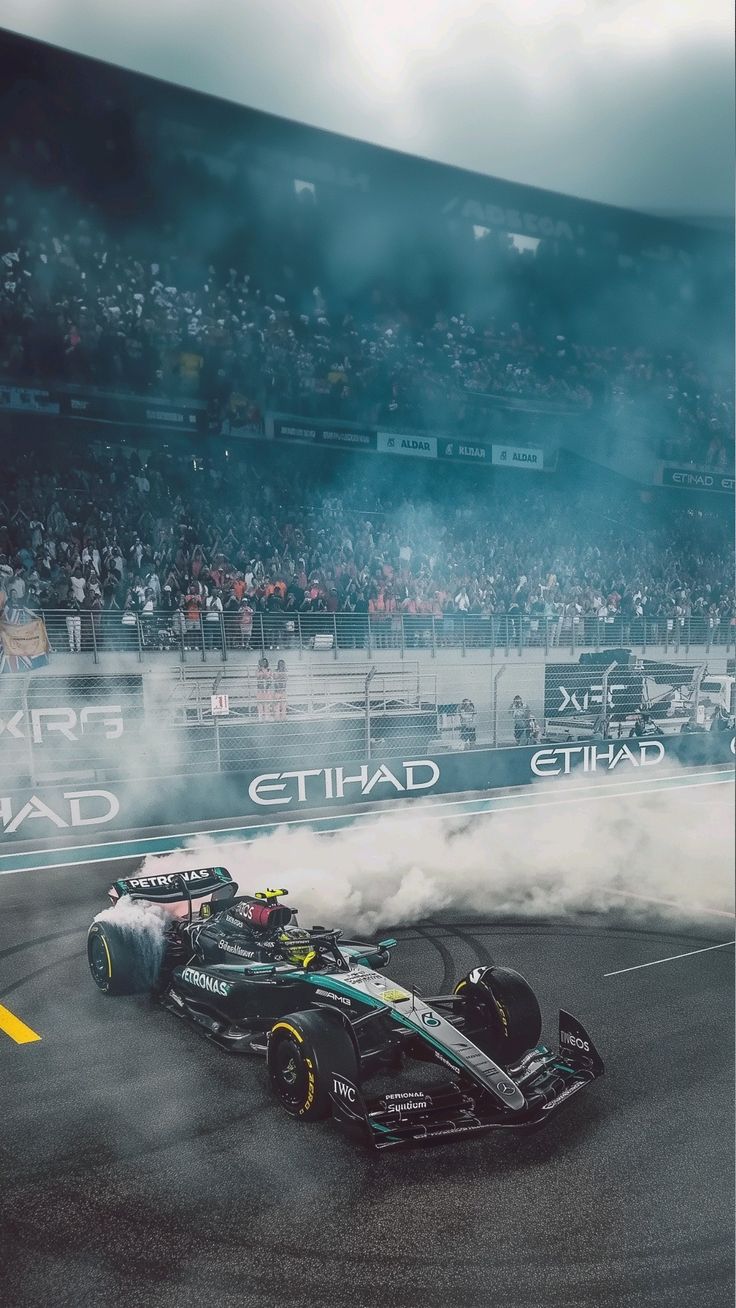 wallpaper Lewis Hamilton