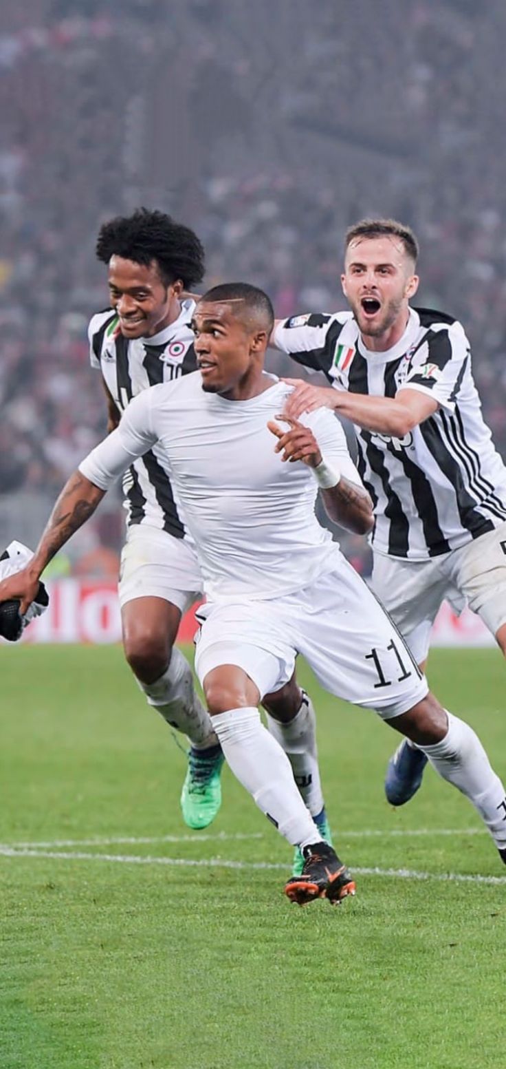 Douglas Costa wallpaper hd Douglas Costa wallpaper hd