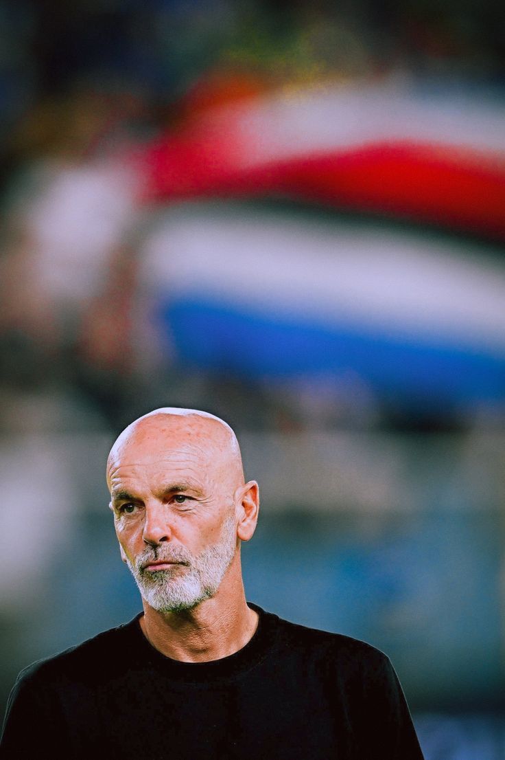 wallpaper استفانو پیولی