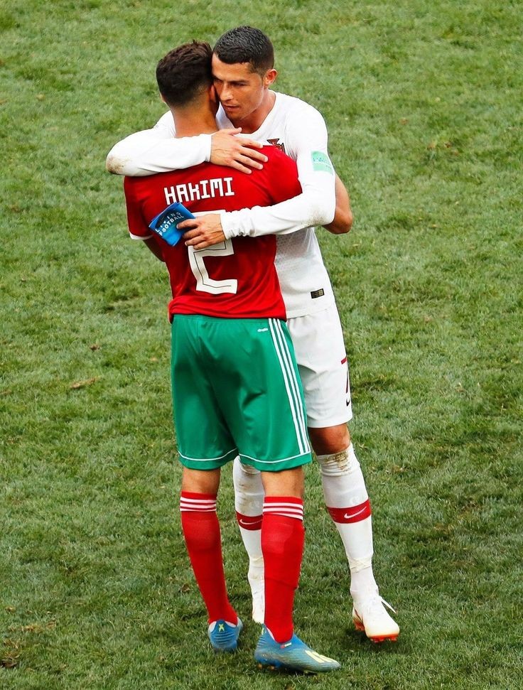 اشرف حکیمی و رونالدو 