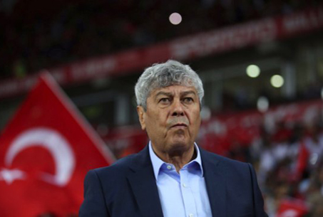wallpaper 4k Mircea Lucescu