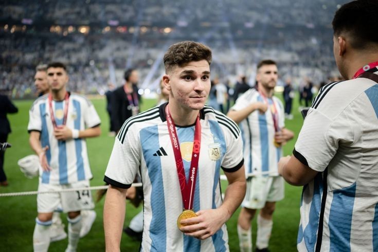 wallpaper Julián Alvarez wallpaper Julián Alvarez