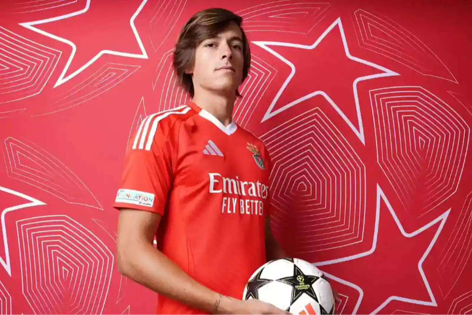 آلوارو کارراس در بنفیکا آلوارو کارراس در بنفیکا