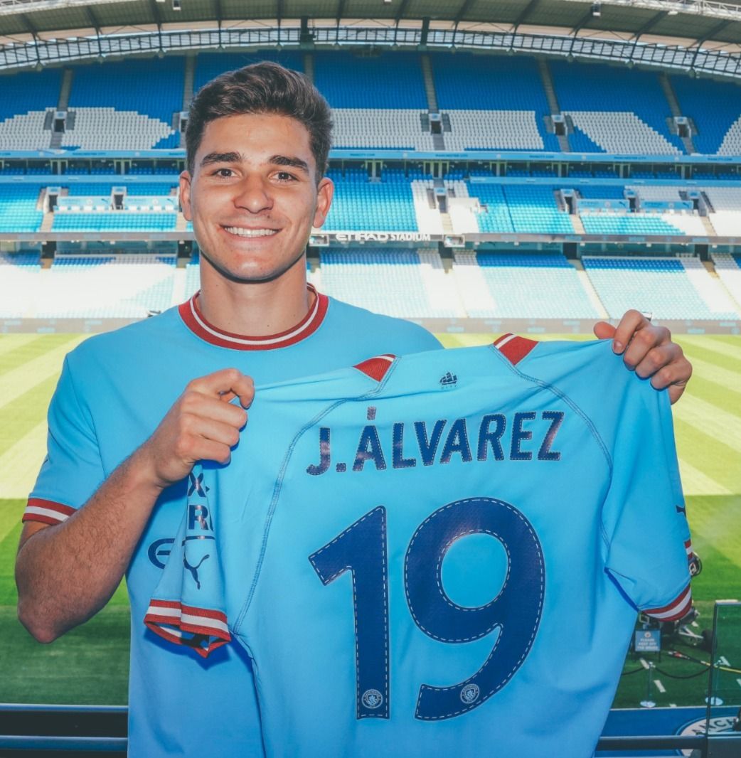 جولیان آلوارز شماره 19 جولیان آلوارز شماره 19