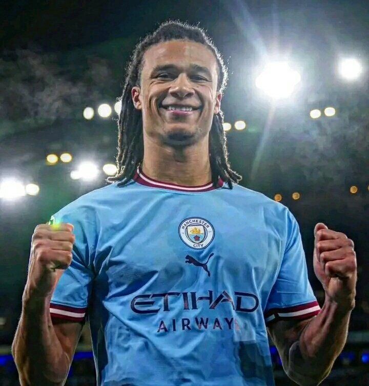 wallpaper Nathan Ake 