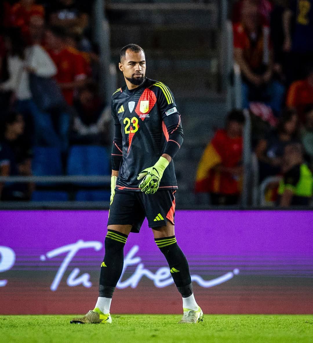 Robert Sánchez wallpaper 4k 
