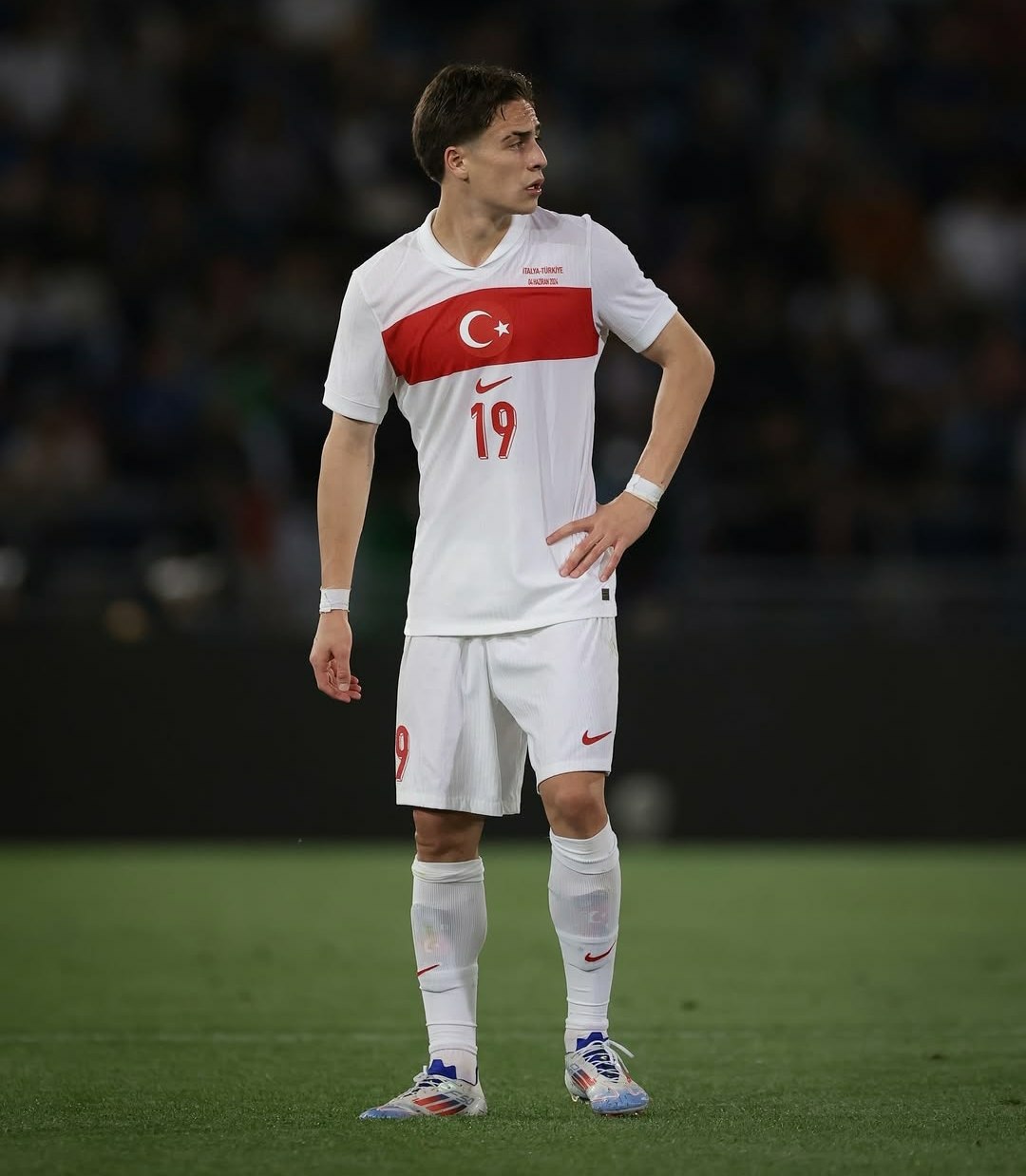  wallpaper 4k Kenan Yıldız