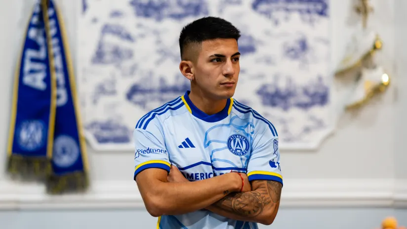 wallpaperThiago Almada