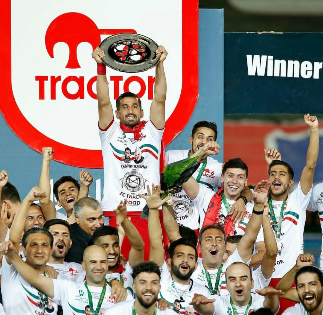 احسان حاج صفی والپیپر 