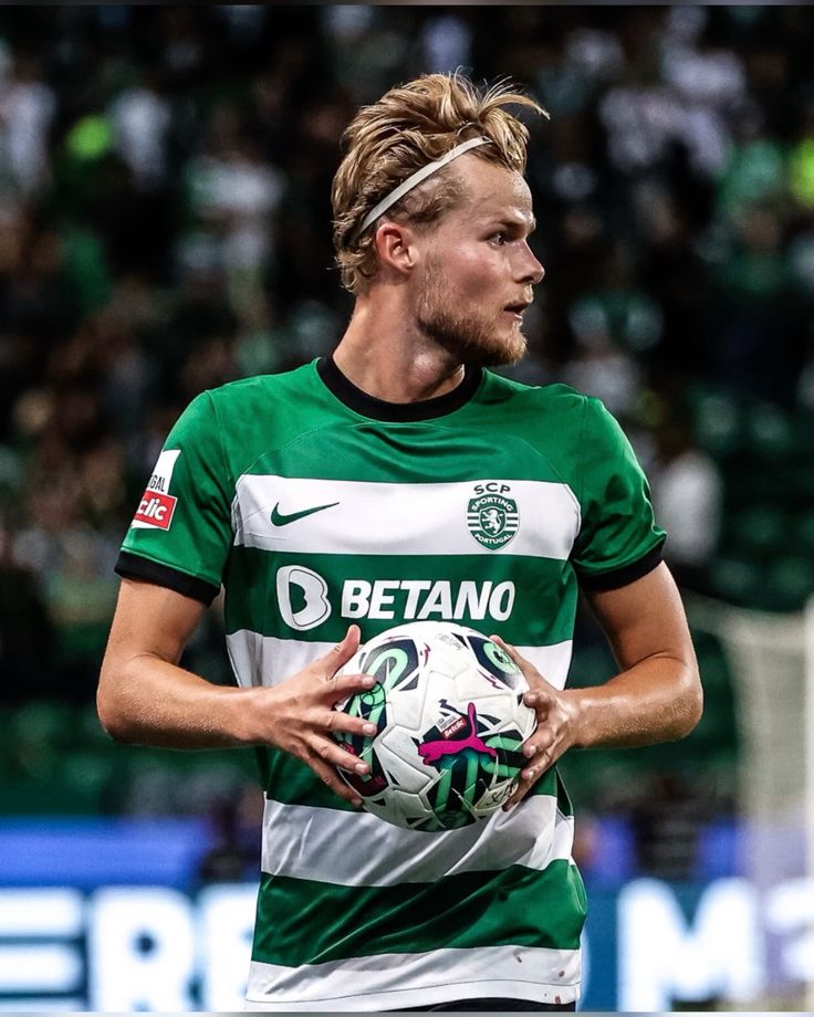 wallpaper hd Morten Hjulmand