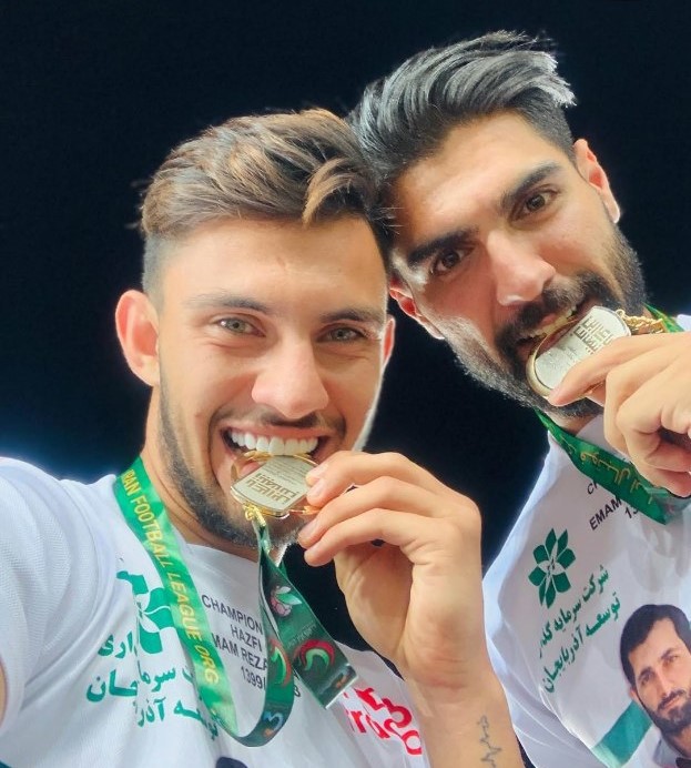 والپیپر محمدرضا آزادی برای کامپیوتر