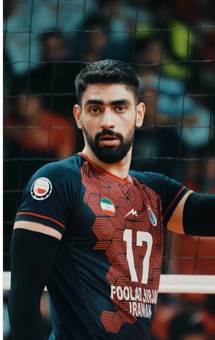 عکس علی حاجی پور  والیبالیست