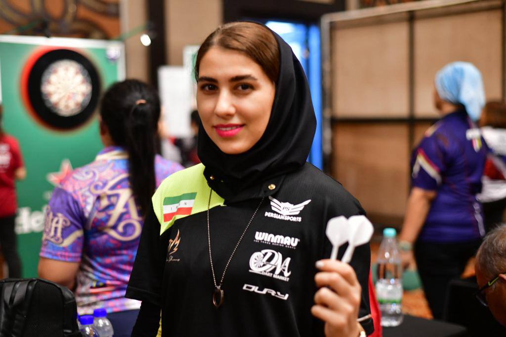 عکس مژگان رحمانی با لباس تیم ملی