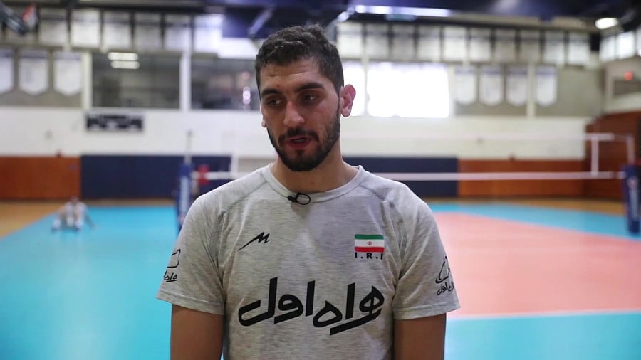 عکس علی رمضانی والیبالیست