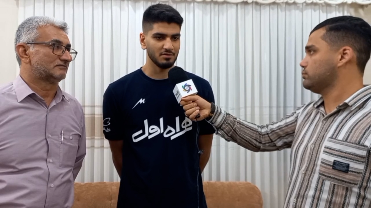 علی حق پرست والیبال لژیونری
