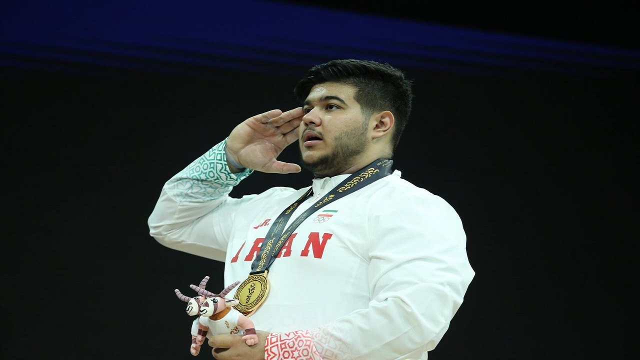 طلای فوقسنگین به یزدانی رسید طلای فوقسنگین به یزدانی رسید