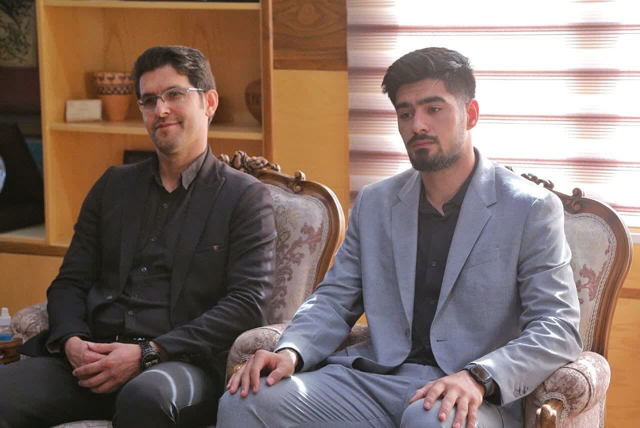 والپیپر مهران برخورداری