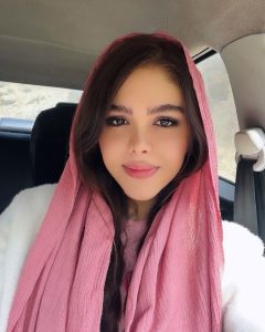 عکس نسترن ولی زاده برای پروفایل عکس نسترن ولی زاده برای پروفایل