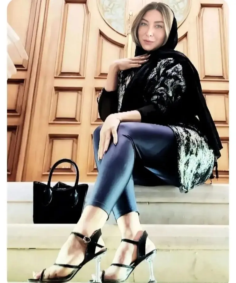 عکس جذاب فریبا نادری عکس جذاب فریبا نادری