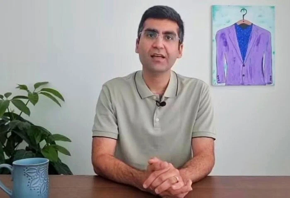  بیوگرافی مجتبی شکوری