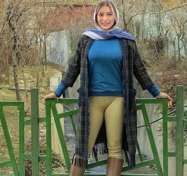 فریبا نادری چه کسی هست فریبا نادری چه کسی هست