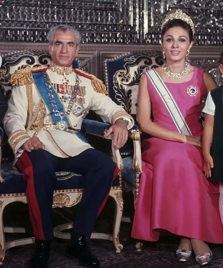عکس فرح پهلوی و همسرش عکس فرح پهلوی و همسرش