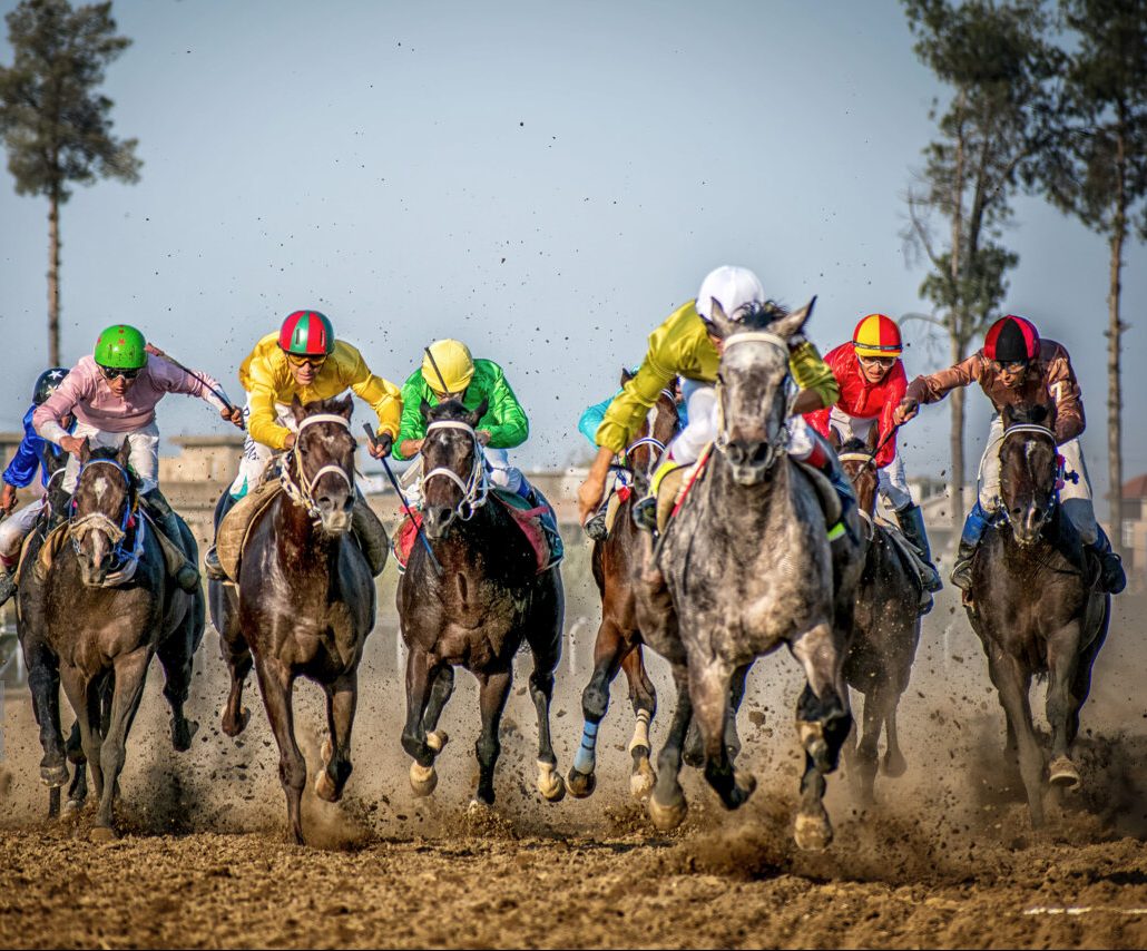 تخفیفهای پیشفروش اسبدوانی میدان