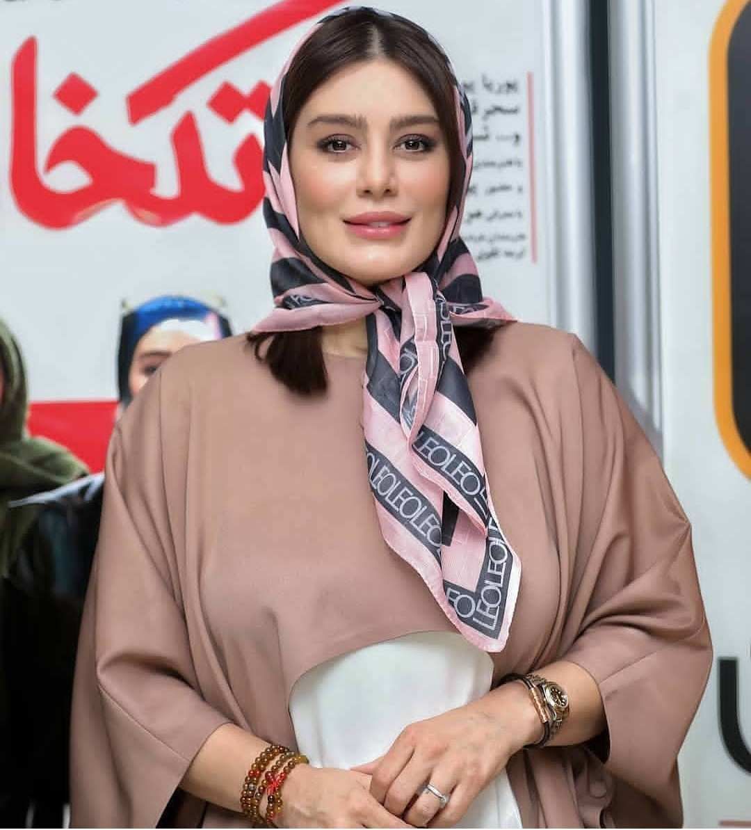 سکسی سحر قریشی سکسی سحر قریشی