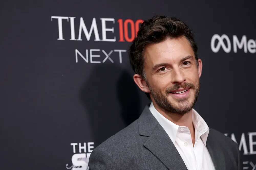 بیلی جذاب‌ترین مرد مجله مردم شد