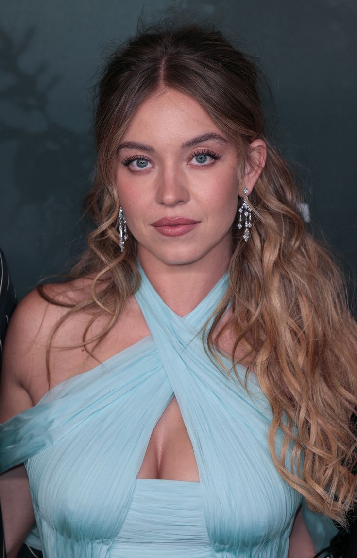 پورن سیدنی سوئینی