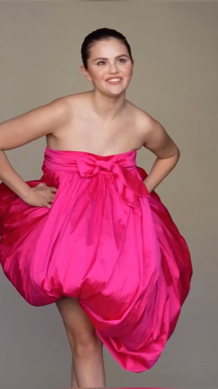 عکس های لختی سلنا گومز عکس های لختی سلنا گومز