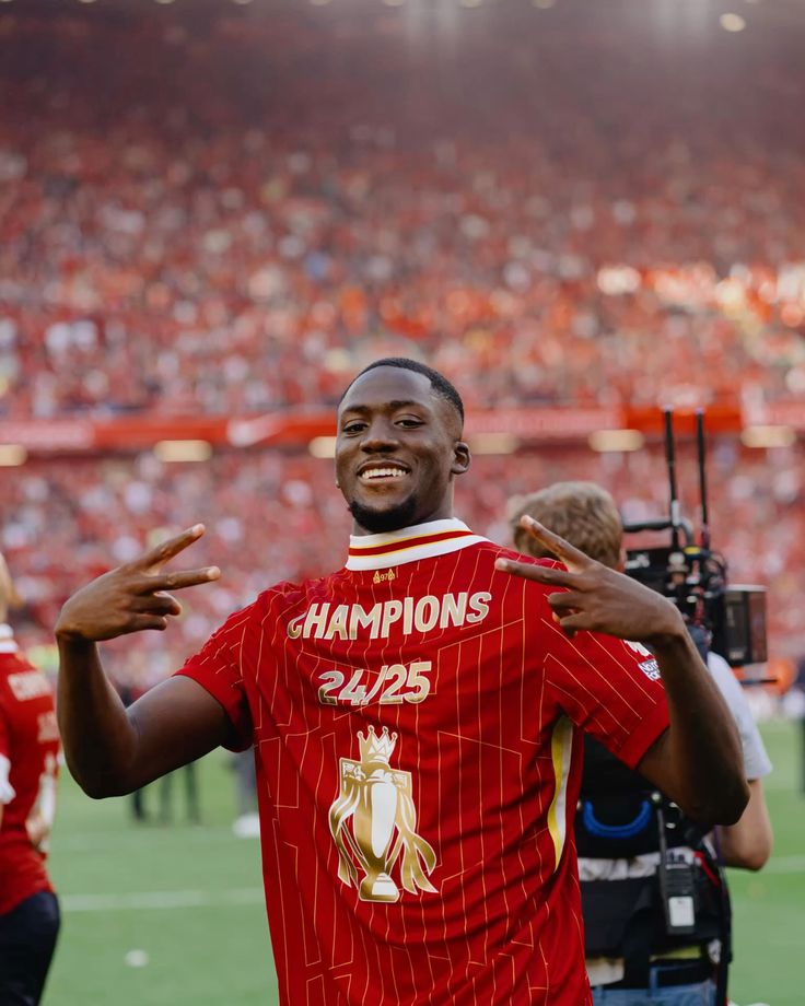 کوناته نامزد بهترین مدافع 2025