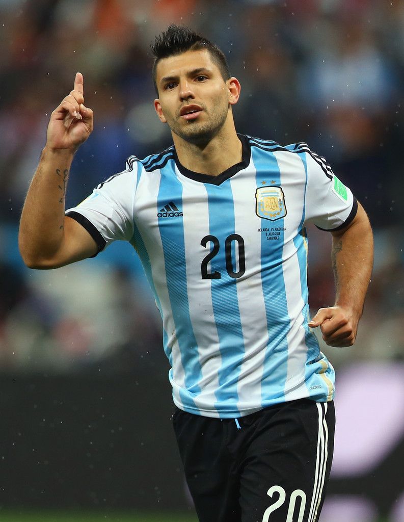 سرخیو آگوئرو برنده گلدن بوی 2007