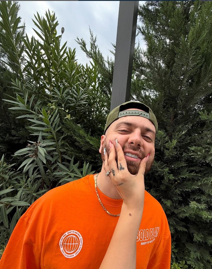 هیپ هاپولوژیست دکتر رپ فارسی