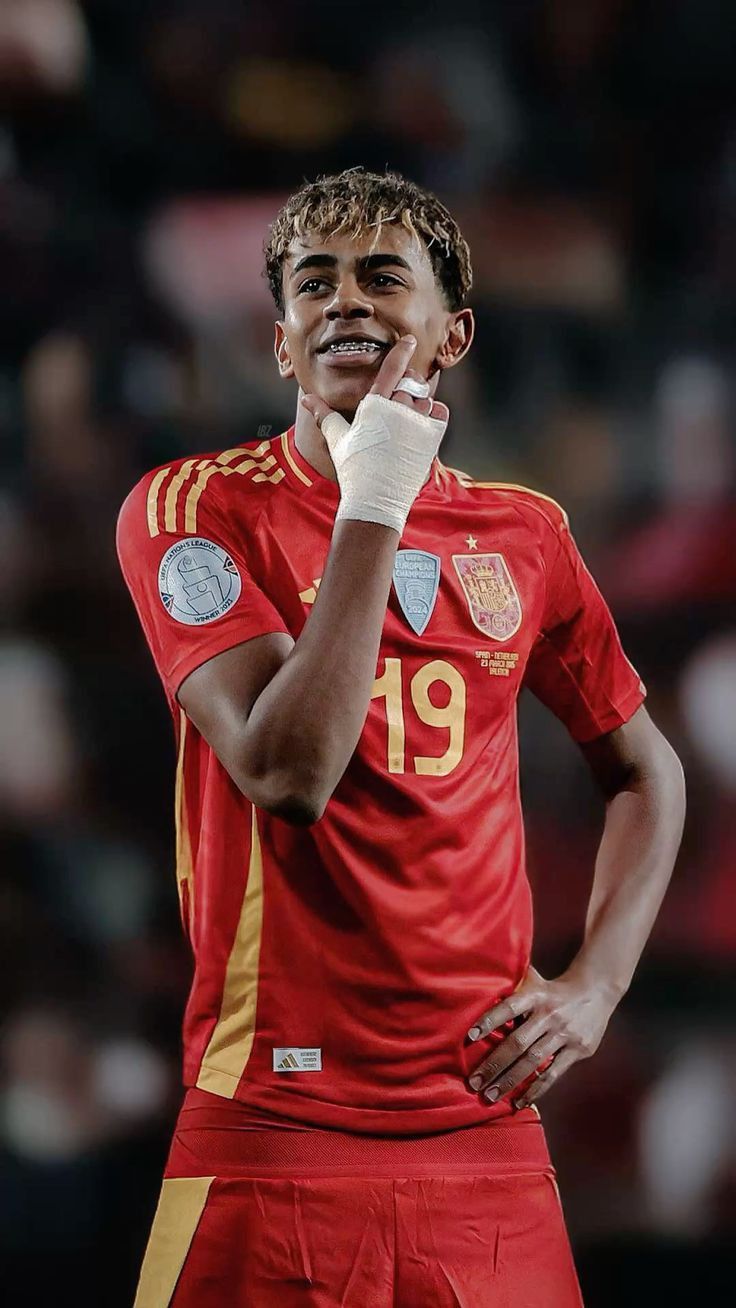 لامین یامال نماد نسل جدید اسپانیا