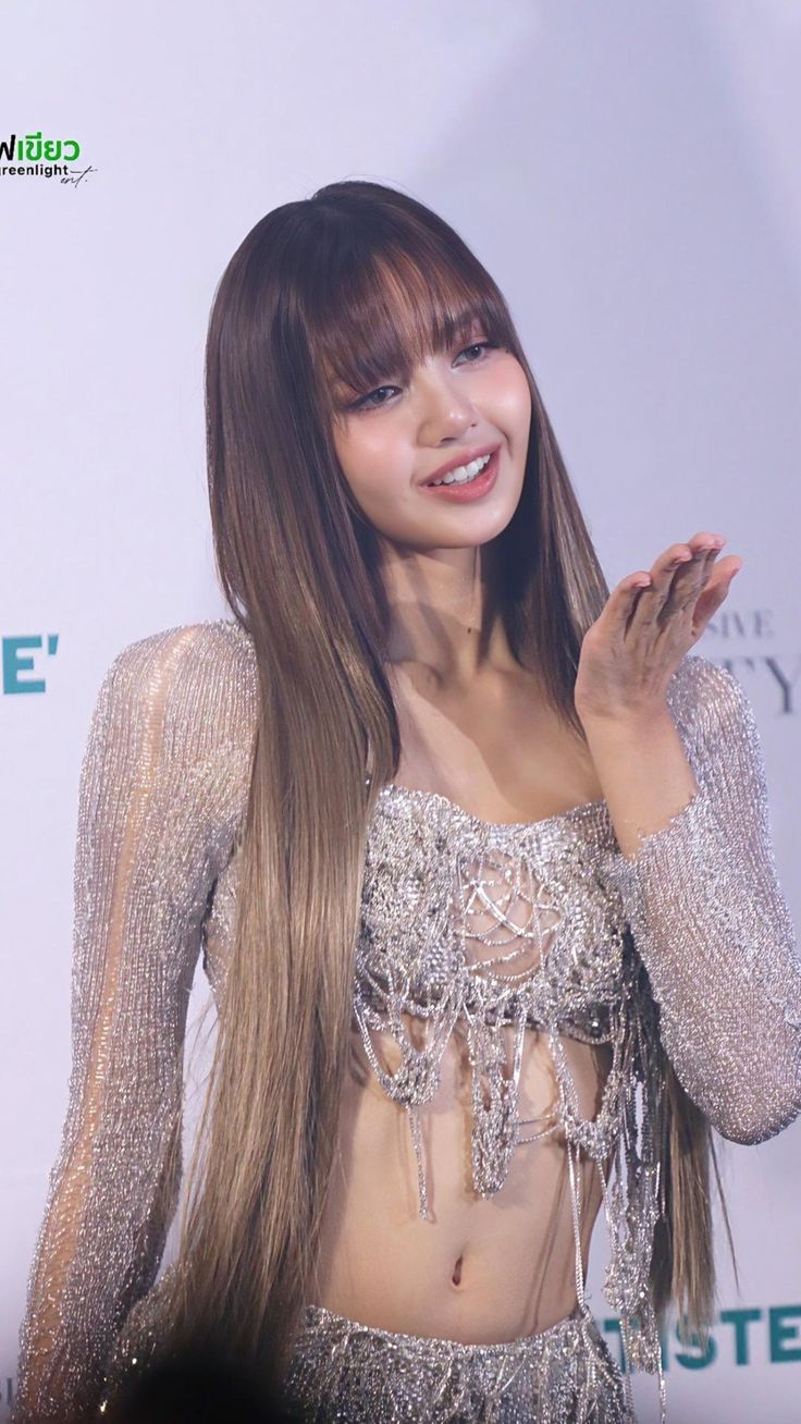 عکس های لخت لیسا